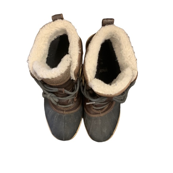 Hi-tec size 9 - Picture 2 of 5